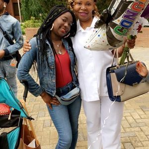 Meet your Posher, Lisa